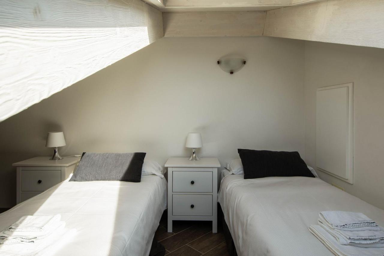 Casa Castellino - Menaggio By Lovecomo ภายนอก รูปภาพ